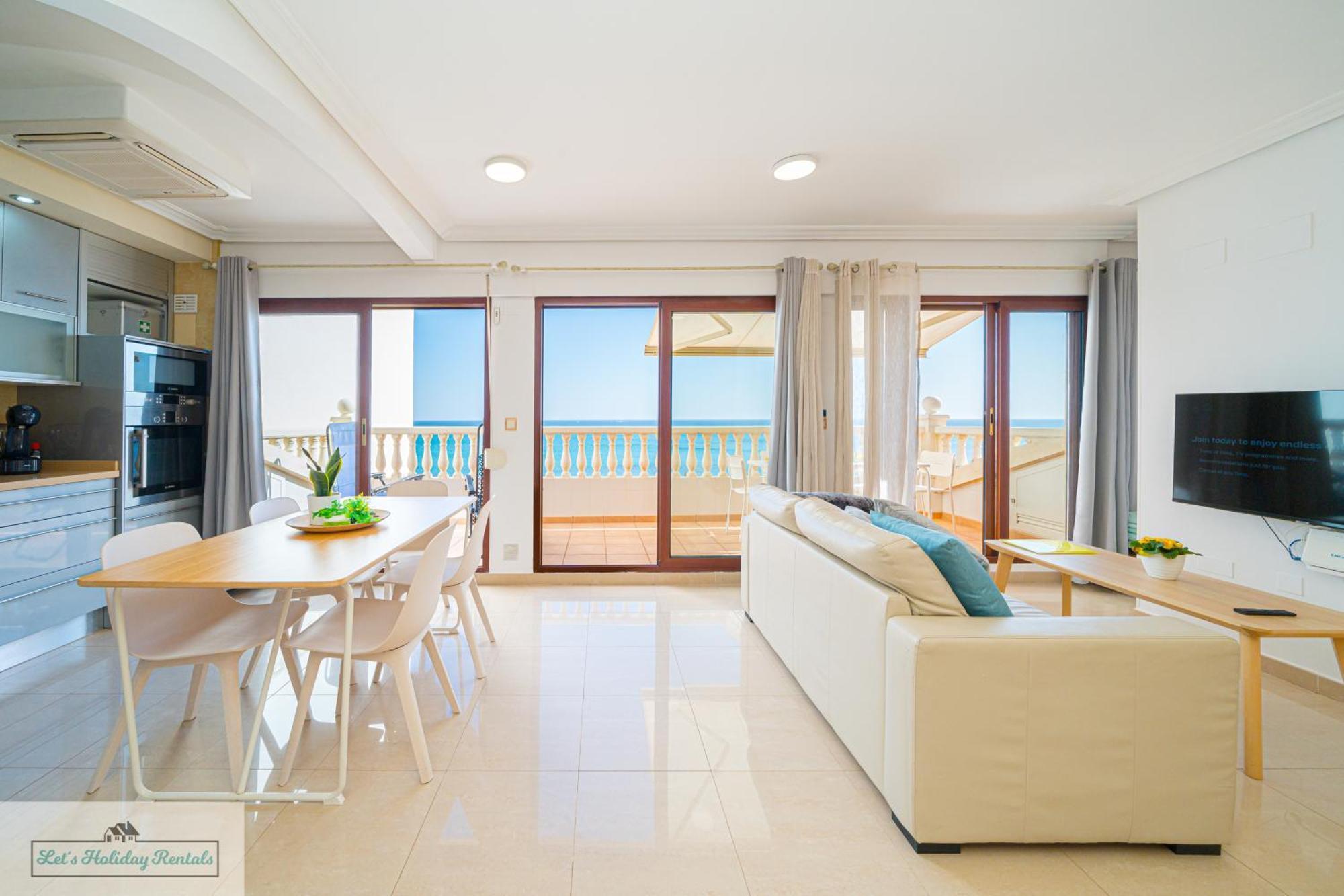 Piso Primera Linea Jakarta 3 Sea View إل كامبيلو المظهر الخارجي الصورة